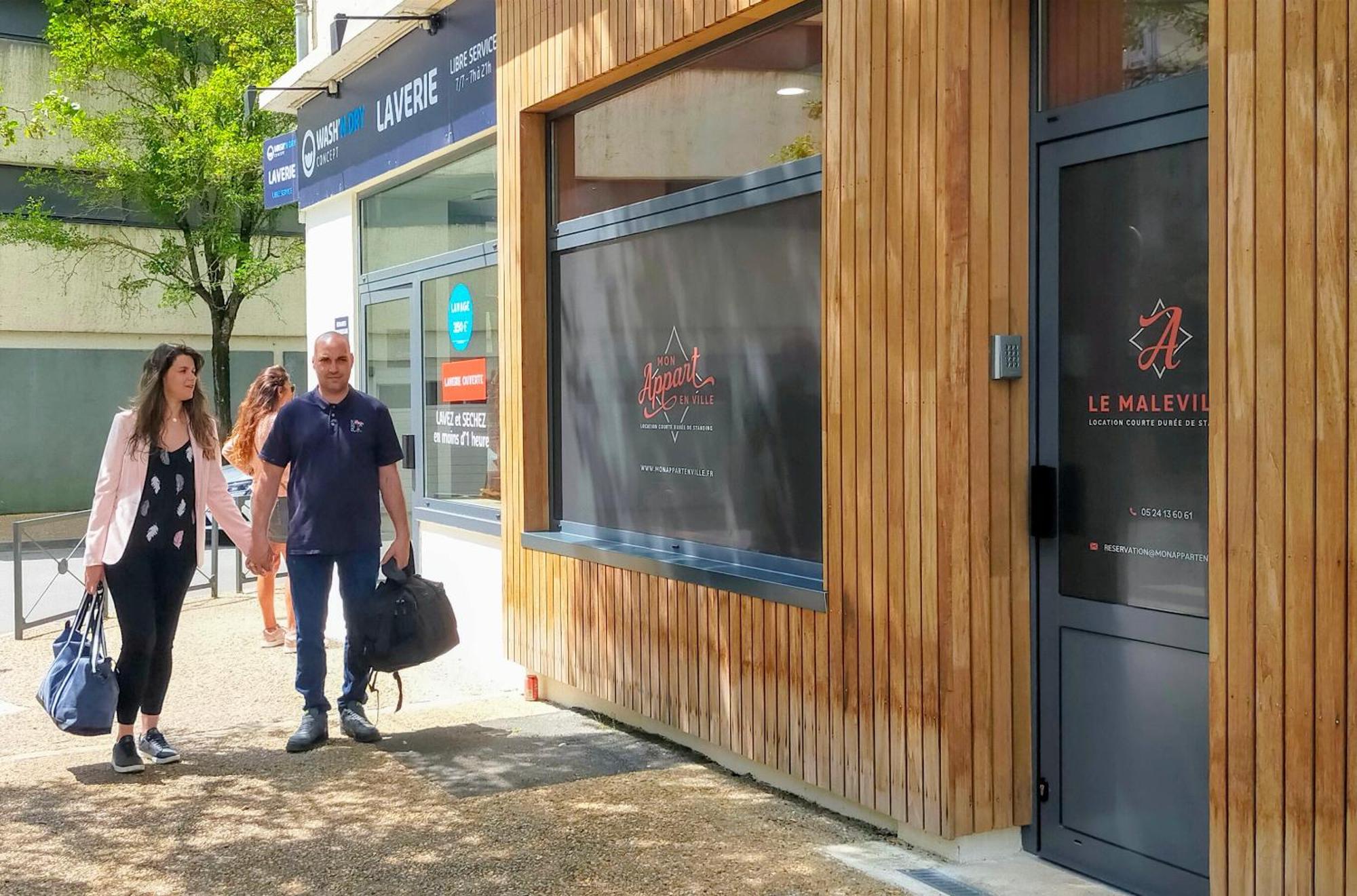 Le Maleville - Appartements De Standing Périgueux Екстериор снимка